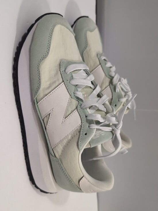 New Balance Shoes - New Balance Classics 237v1 Women's Size 7.5 Mineral/Sea Water Sneakers NWB